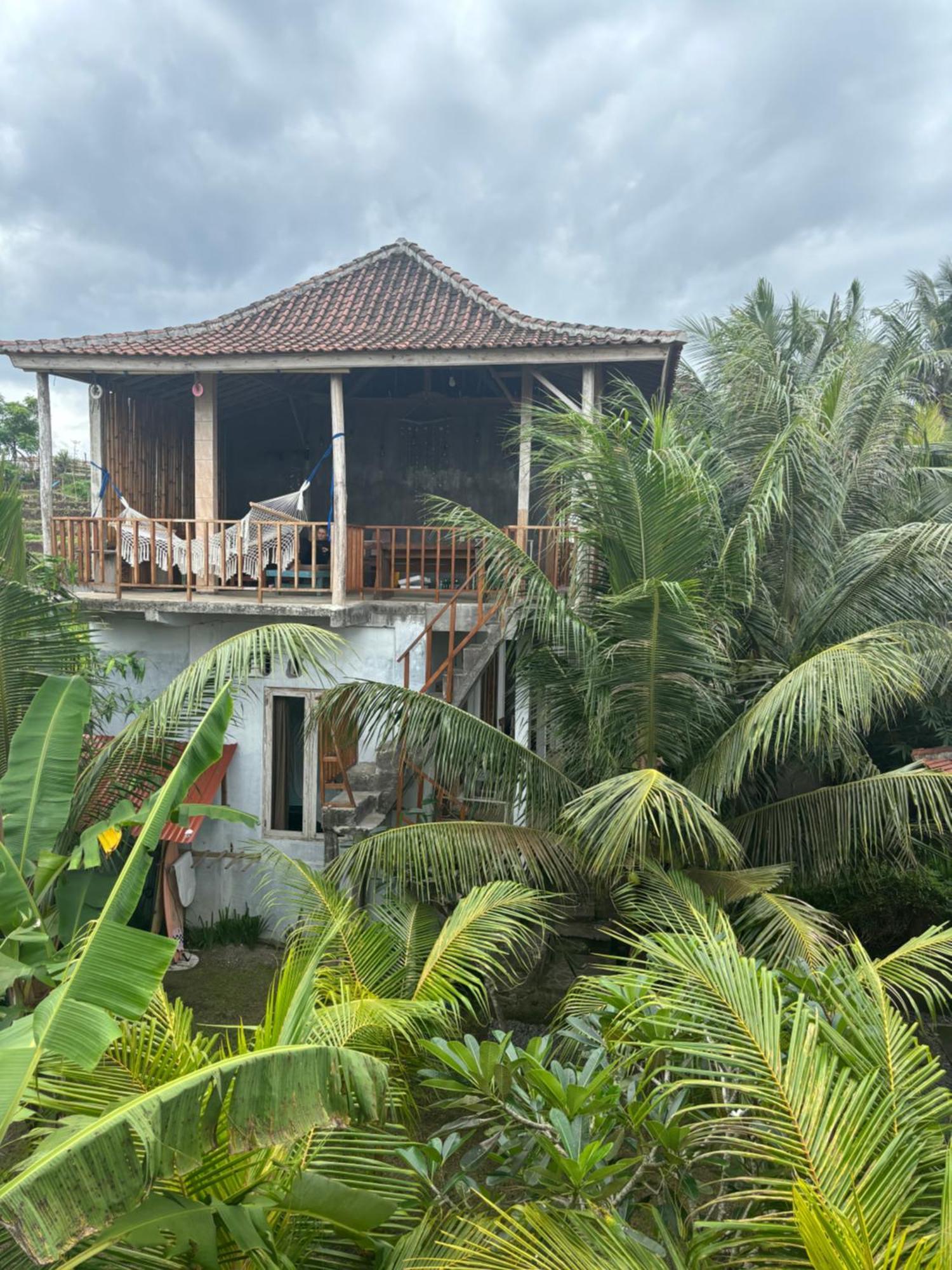 The Nyamo Surf & Stay Pulukan Exteriér fotografie