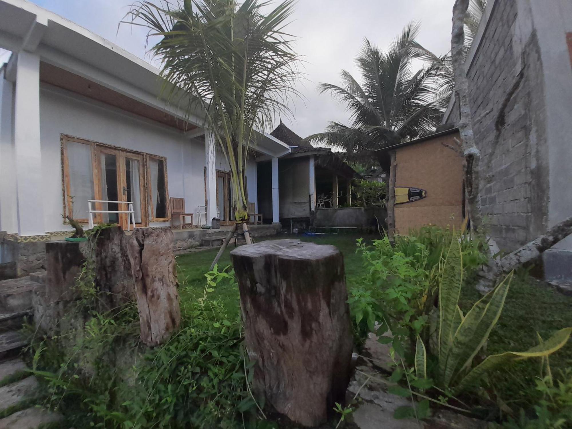 The Nyamo Surf & Stay Pulukan Pokoj fotografie