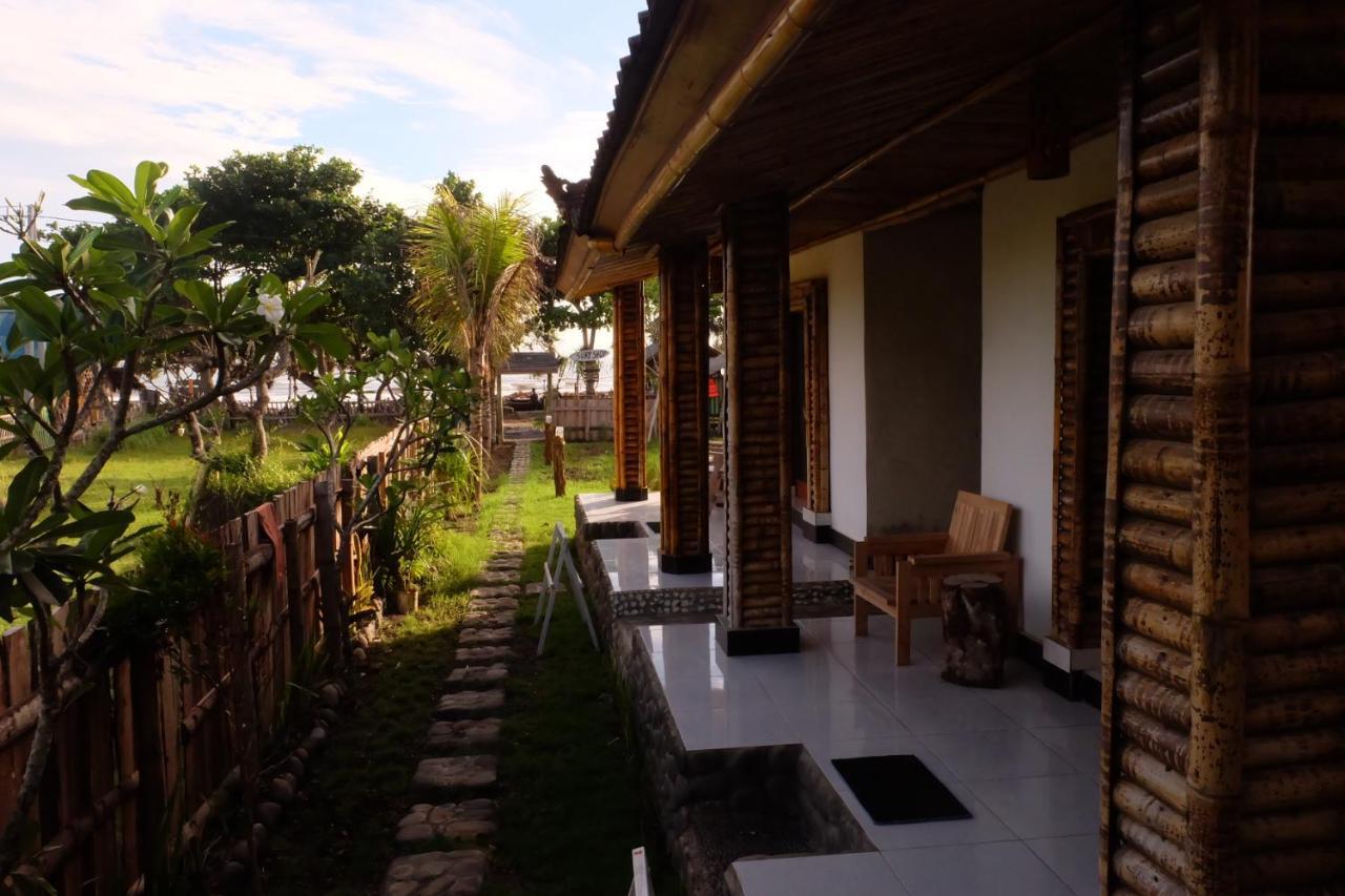 The Nyamo Surf & Stay Pulukan Exteriér fotografie