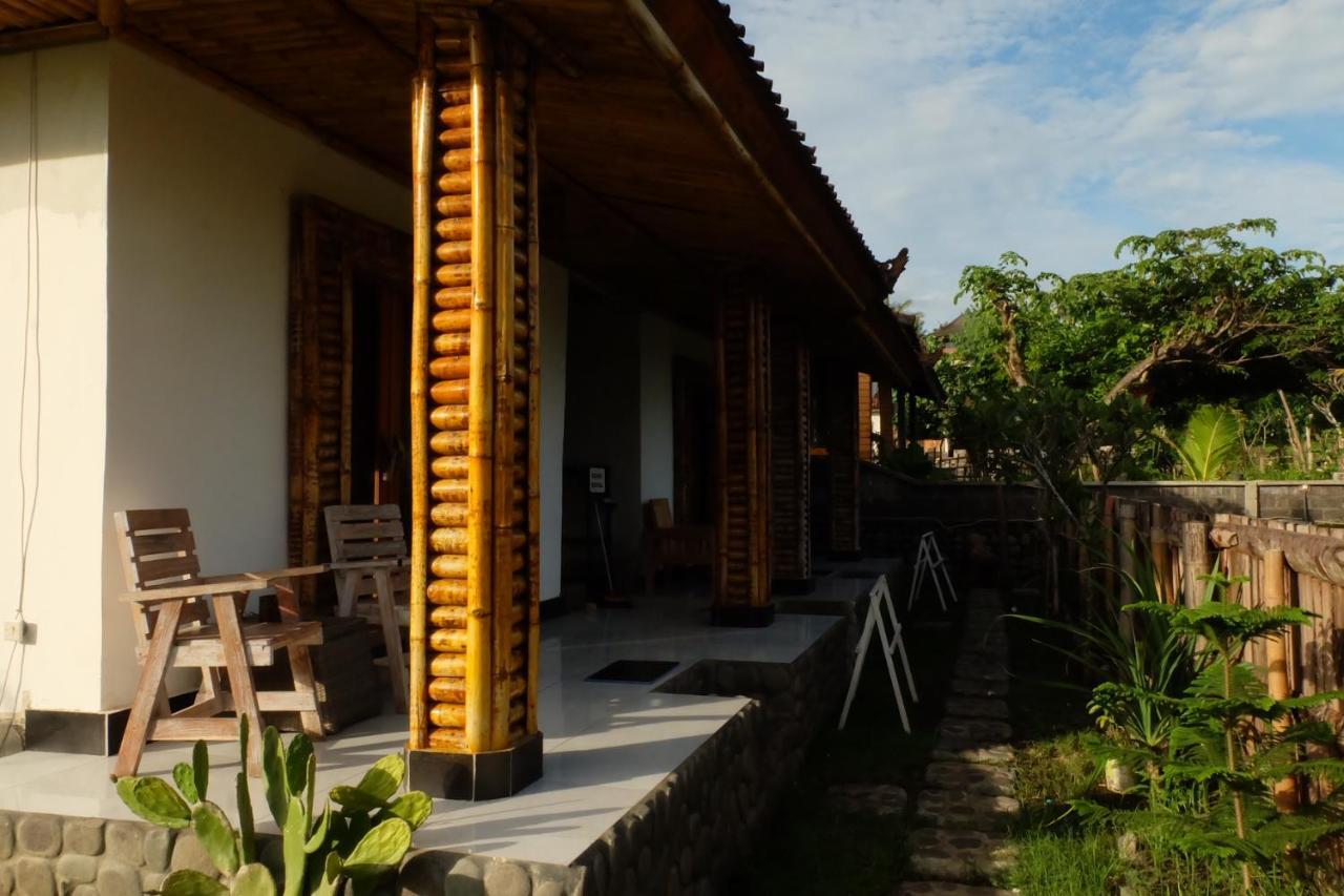 The Nyamo Surf & Stay Pulukan Exteriér fotografie